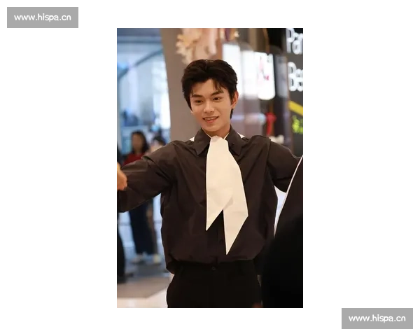 丁禹兮以细腻演技塑造多面角色展现青年演员成长魅力